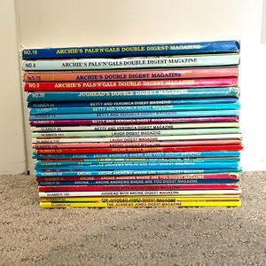 24 lot vintage Archie Betty & Veronica Jughead digest comics